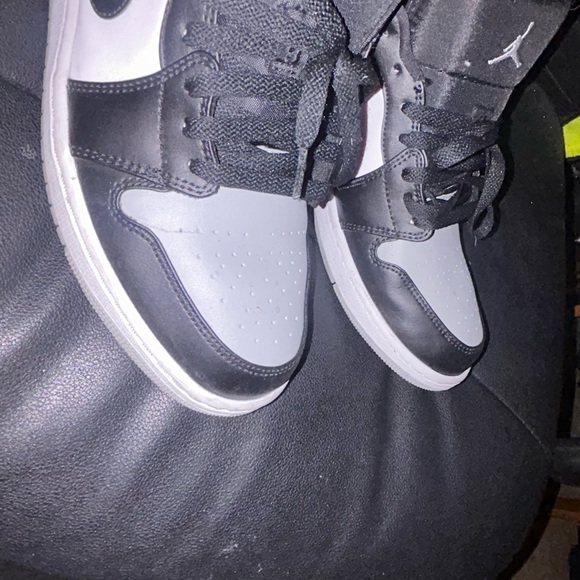 Nike Air Jordan 1 Low (GS), Light Smoke Grey (2021) - Picture 7 of 7